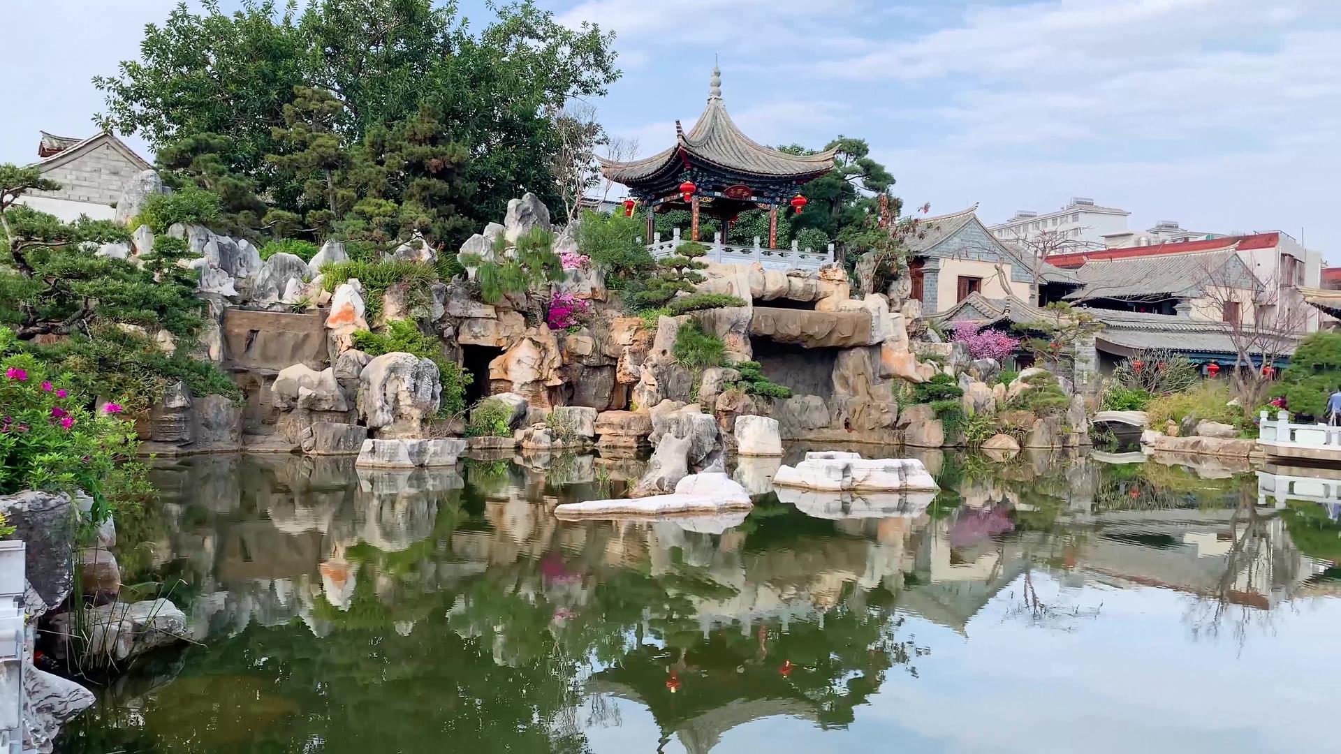 云南建水古城旅游景区4A景点朱家花园视频合集视频的预览图