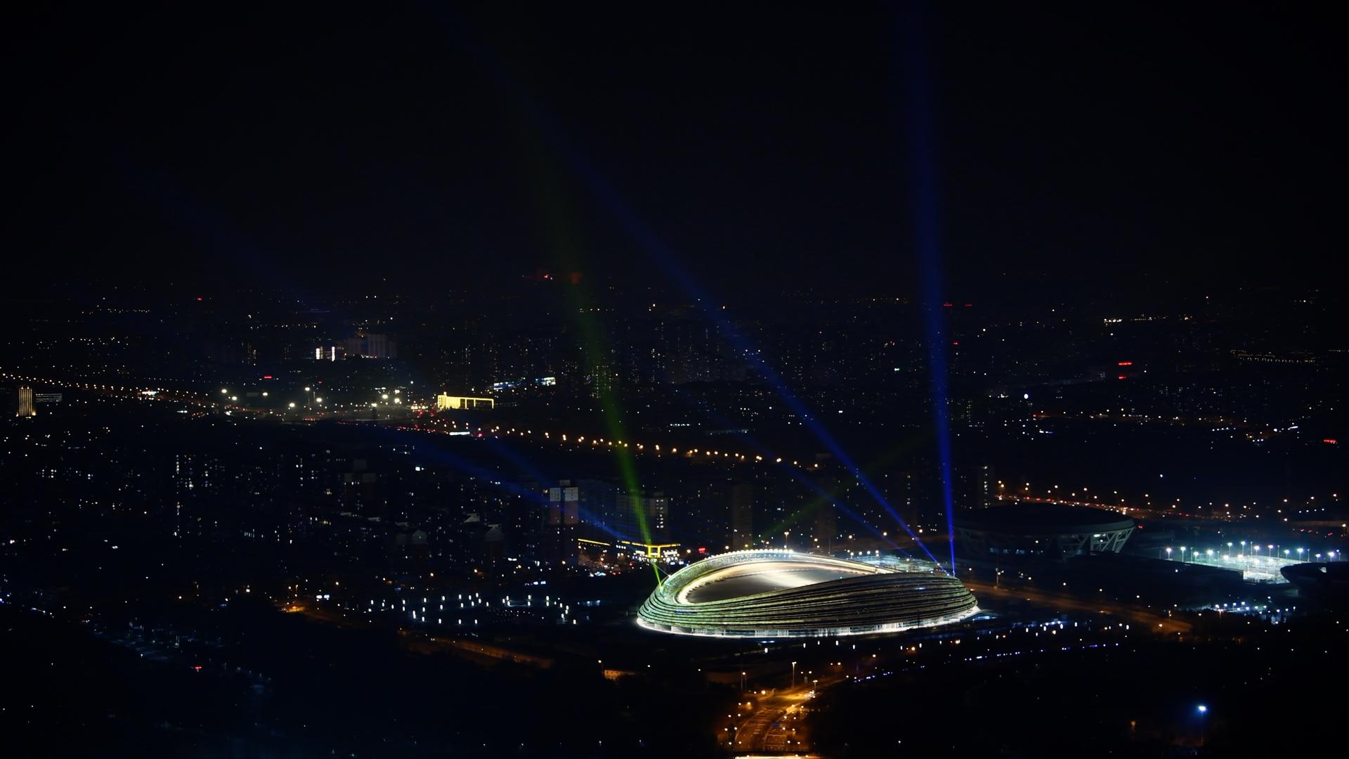 北京国家速滑馆夜景灯光秀4K视频的预览图