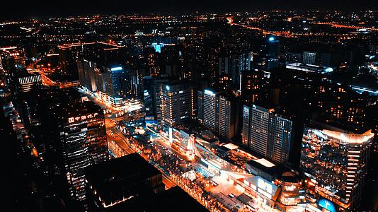 4K航拍成都城市万家灯火唯美夜景视频素材视频的预览图