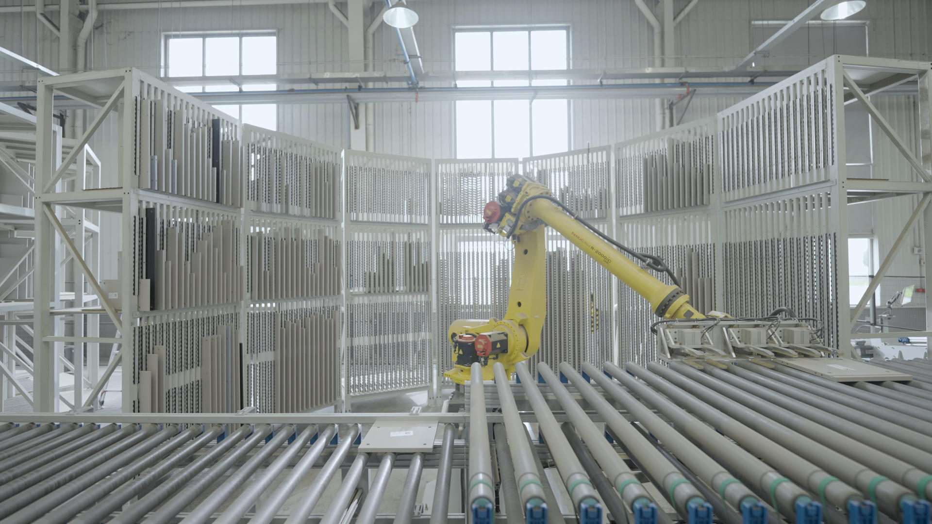 智慧工厂自动化生产视频的预览图