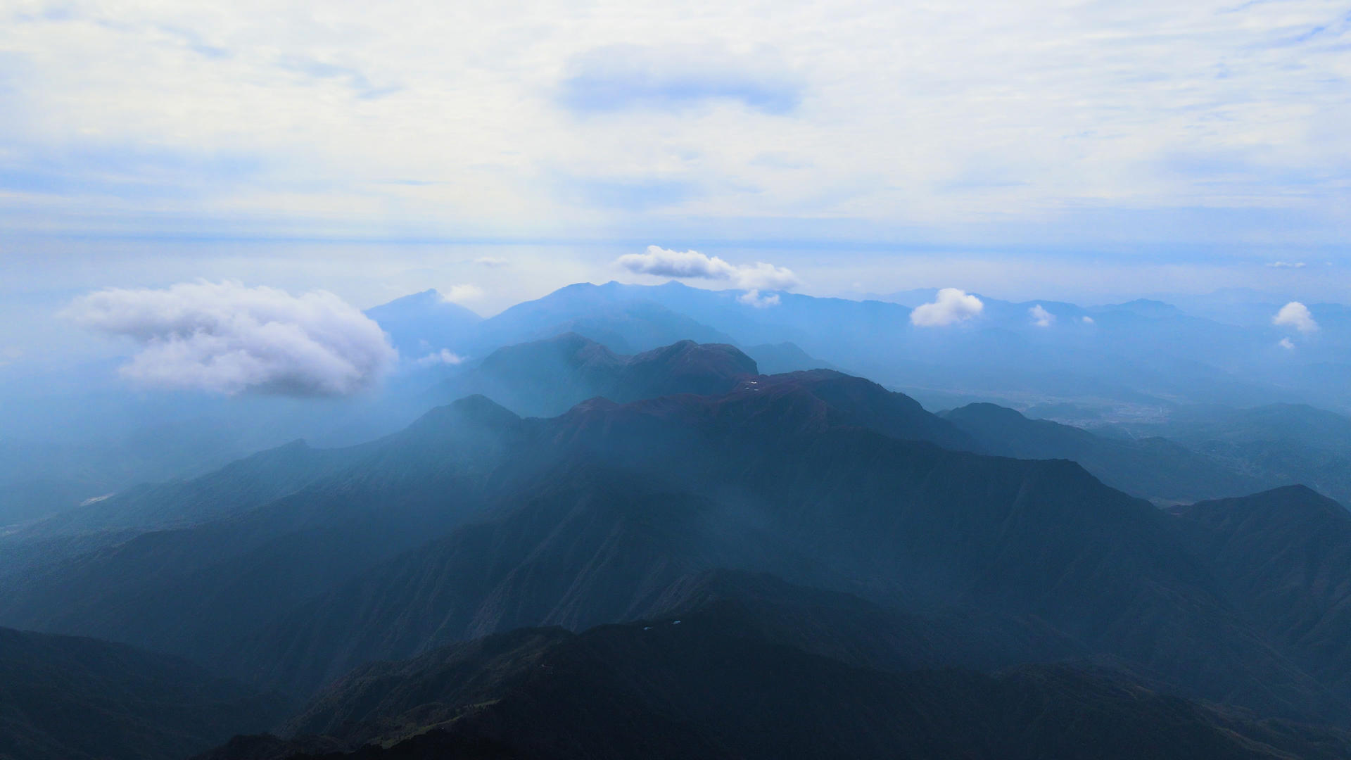4K航拍江西明月山5A景区自然风光视频的预览图