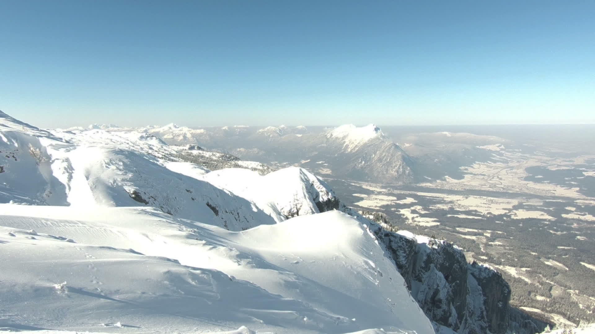 阿尔卑斯山峰视频的预览图
