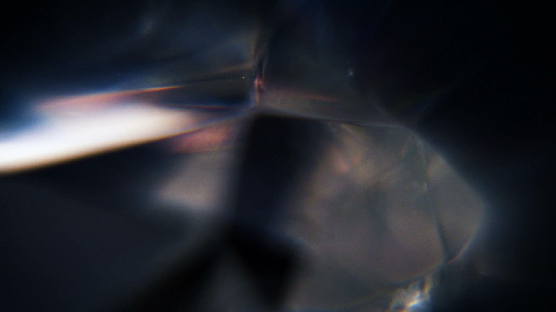 视觉效果旋转钻石背景视频视频的预览图