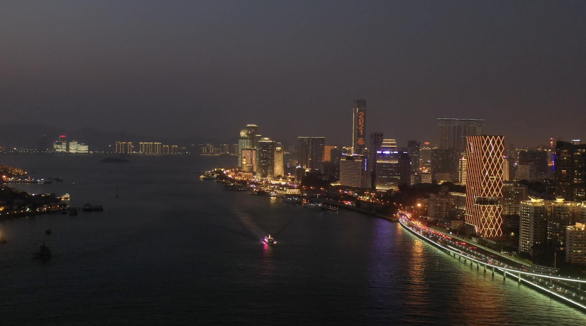 厦门城市风光夜景航拍4K视频视频的预览图