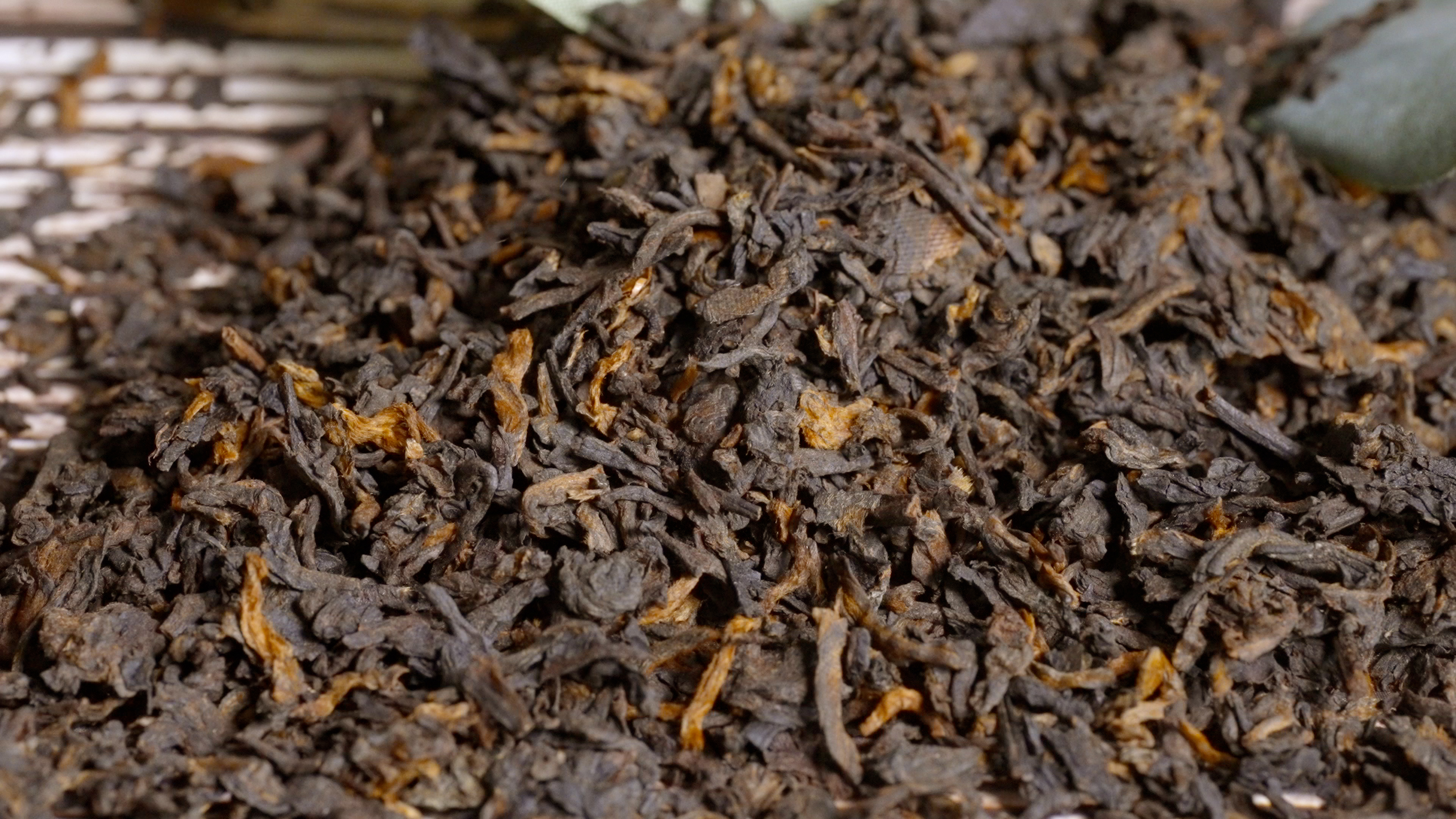 4K红茶茶叶泡茶沏茶文化茶杯茶具视频的预览图