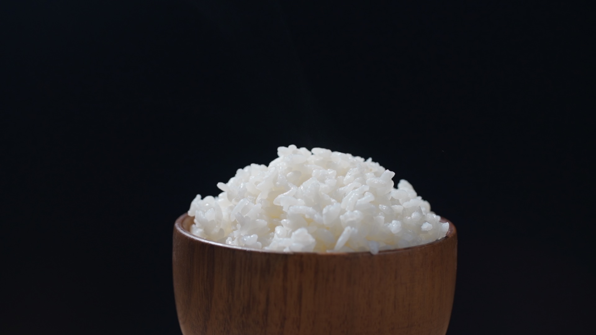一碗热气腾腾的米饭实拍视频1080的预览图