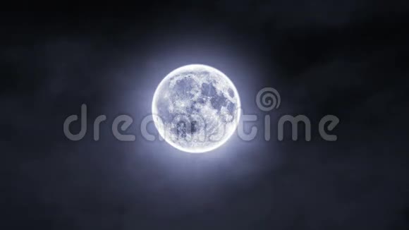 月亮上的云闭上视频的预览图
