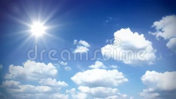 晴朗的天空和云彩视频的预览图