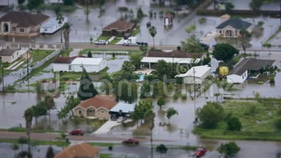 飓风后洪水的描述视频的预览图