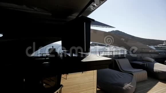 豪华的汽车旅馆内部视频的预览图