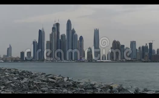 迪拜城市天际线视频的预览图