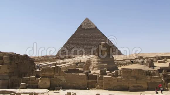 埃及的狮身人面像和金字塔视频的预览图