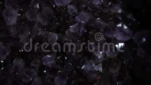 紫晶晶光视频的预览图
