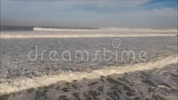 葡萄牙海滩沉默视频的预览图