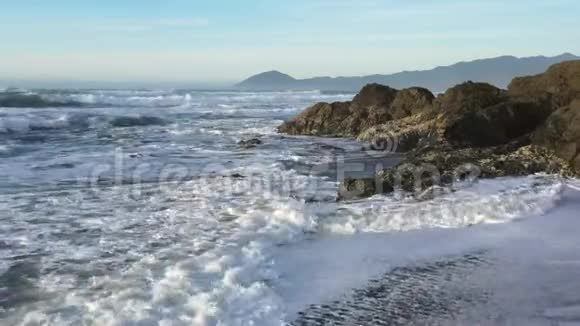 俄勒冈州尼西卡海滩视频的预览图