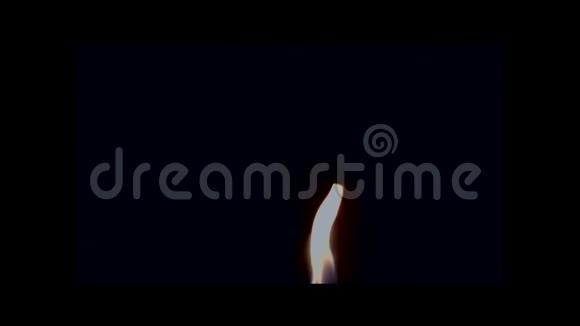 舞动的火焰视频的预览图