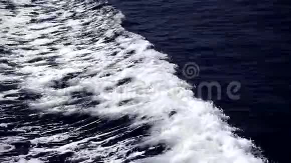 海上的泡沫视频的预览图