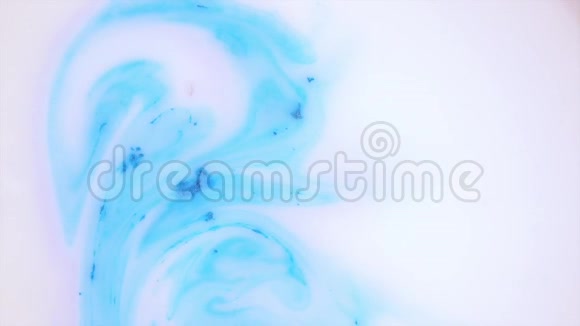 蓝白液体视频的预览图