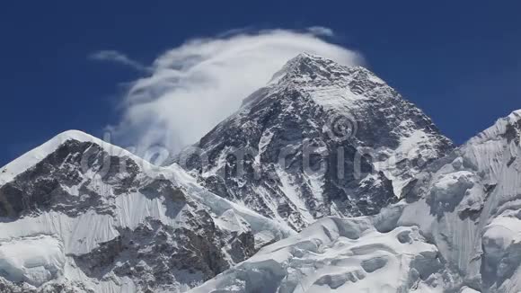珠穆朗玛峰视频的预览图