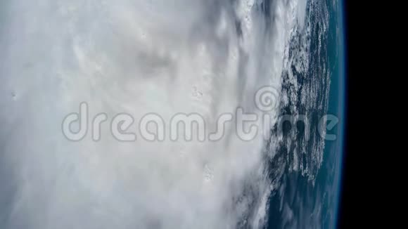 3个视频1从国际空间站上看到地球这段视频的元素由美国宇航局提供视频的预览图