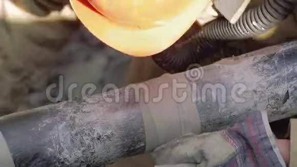 修理管道煤气视频的预览图