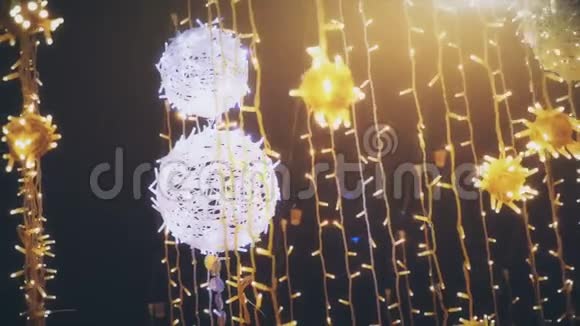 新年装饰灯视频的预览图