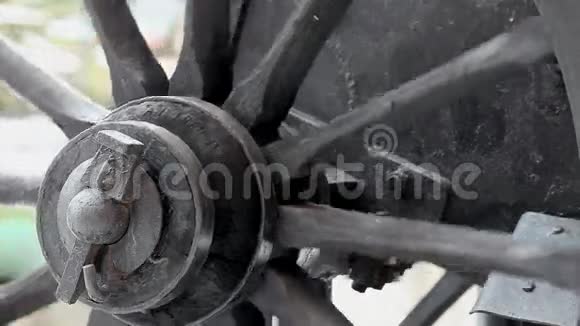 车轮转动视频的预览图