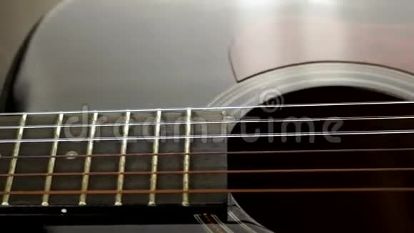 六弦吉他视频的预览图