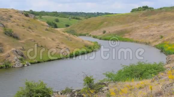 乌克兰斯蒂普斯河视频的预览图