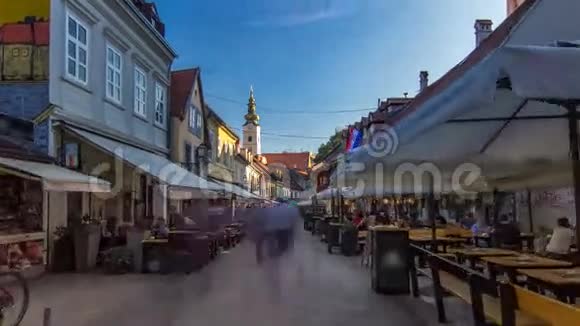克罗地亚首都萨格勒布的ivanaracica街时间推移过度是在夏季的晴天克罗地亚ZAGREB视频的预览图