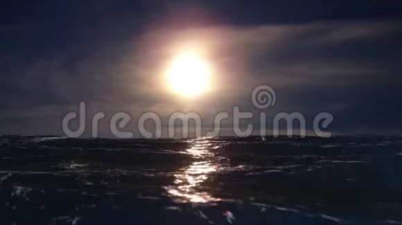 夜晚的海景视频的预览图