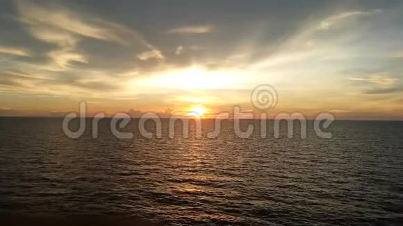 海上的日落视频的预览图