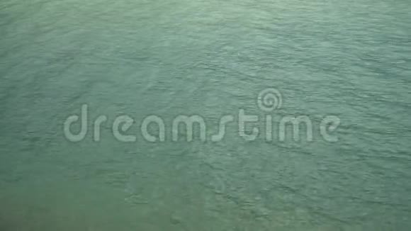 海面平静的大海海上的平静视频的预览图