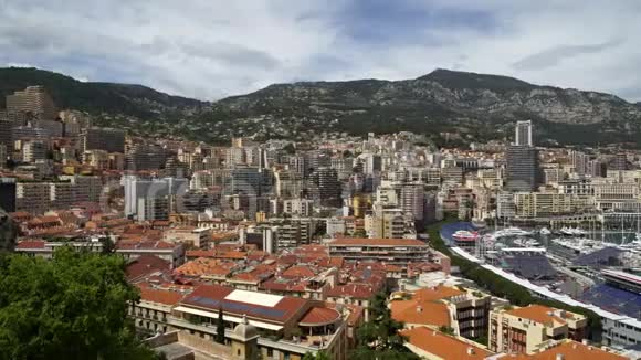 摩纳哥法国蒙特卡洛全景春季豪华建筑和游艇视频的预览图