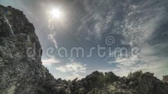 玄武岩岩石表面视频的预览图