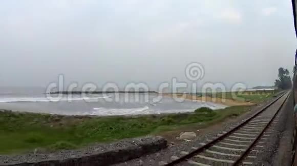 斯里兰卡火车的景色视频的预览图