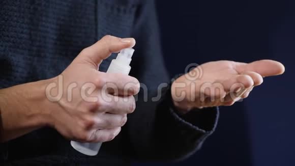 人喷洗手液视频的预览图