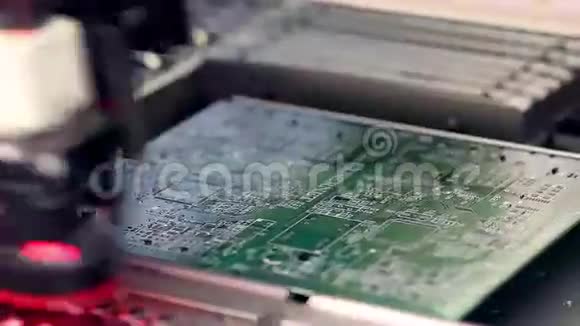 自动化电子零件制造生产线柑橘板生产视频的预览图