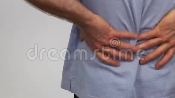 按摩背部疼痛视频的预览图