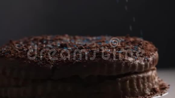 美味的巧克力蛋糕视频的预览图