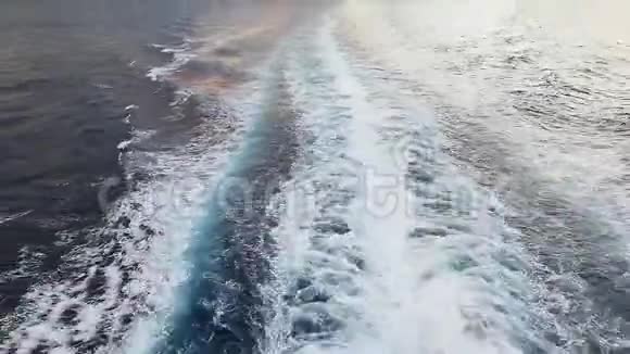船舶发动机波浪视频的预览图