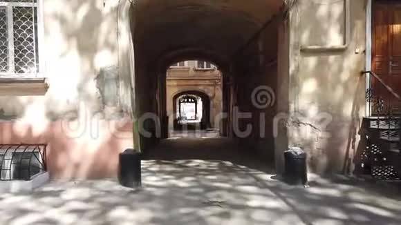 敖德萨的老院子视频的预览图