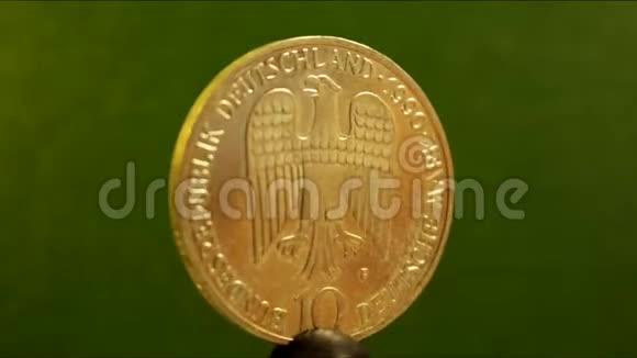硬币皇帝巴巴罗萨视频的预览图