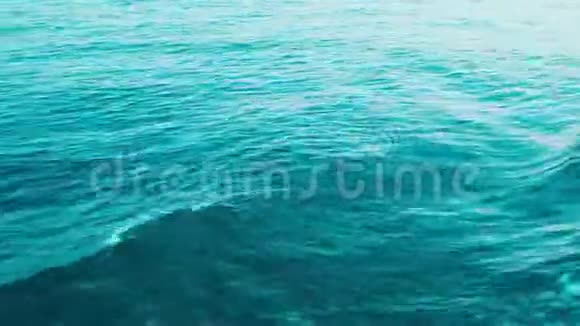 船尾的海浪视频的预览图
