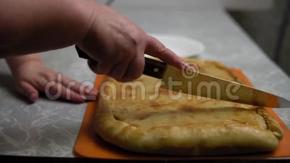 手切土豆派视频的预览图