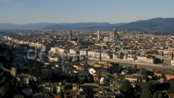 日落前佛罗伦萨的城市景观视频的预览图