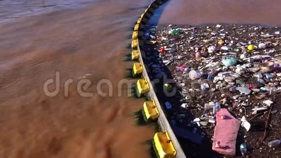 海水污染视频的预览图