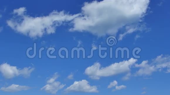 蓝天白云4k视频的预览图
