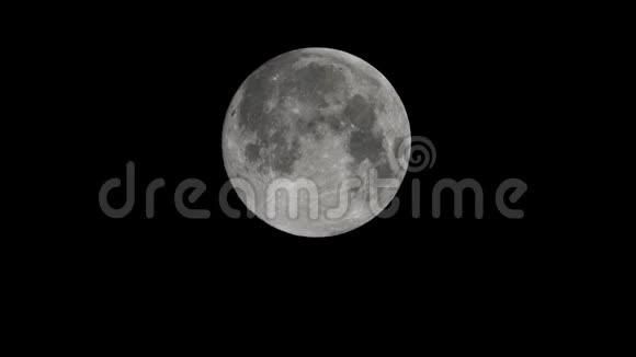 夜空中的超级满月视频的预览图