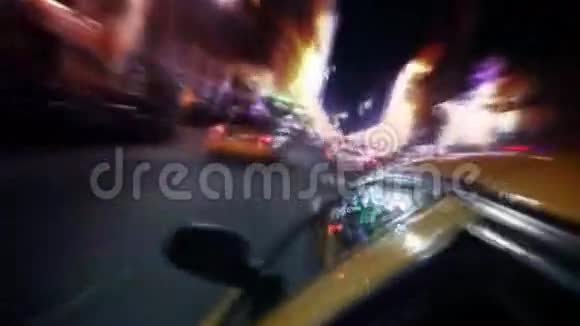纽约市出租车内交通视频的预览图